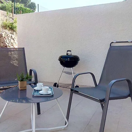 Emporda Residencial Holiday home *
