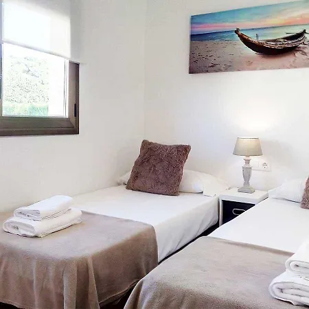 Emporda Residencial Л'Эстартит