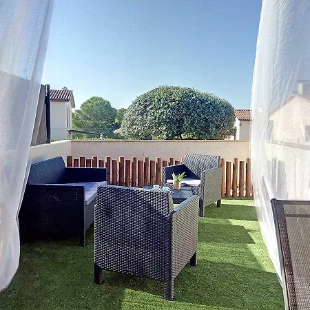 Emporda Residencial Л'Эстартит