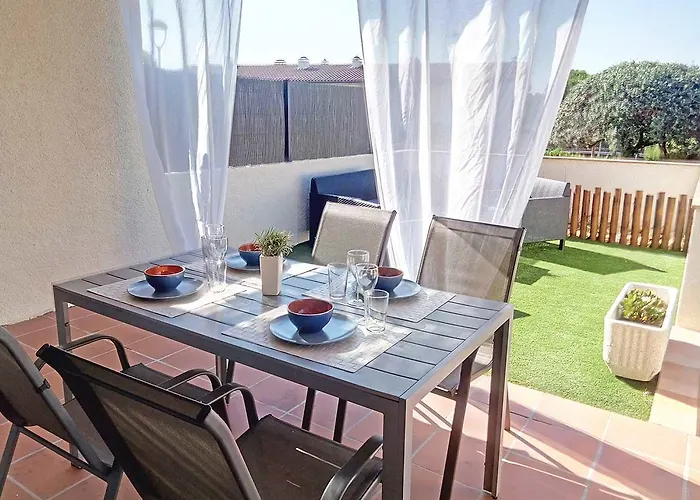 Emporda Residencial 別荘 レスタルティット