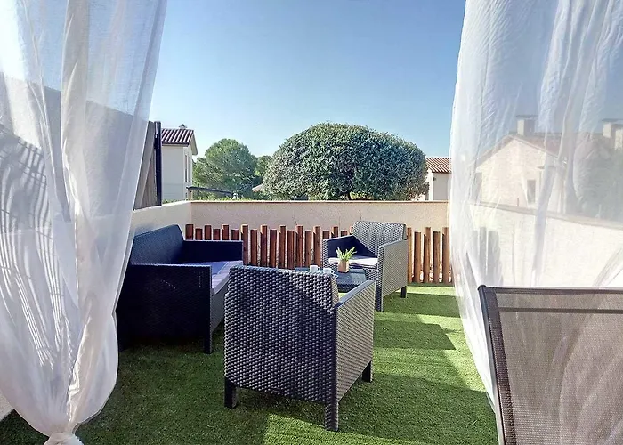 Emporda Residencial レスタルティット